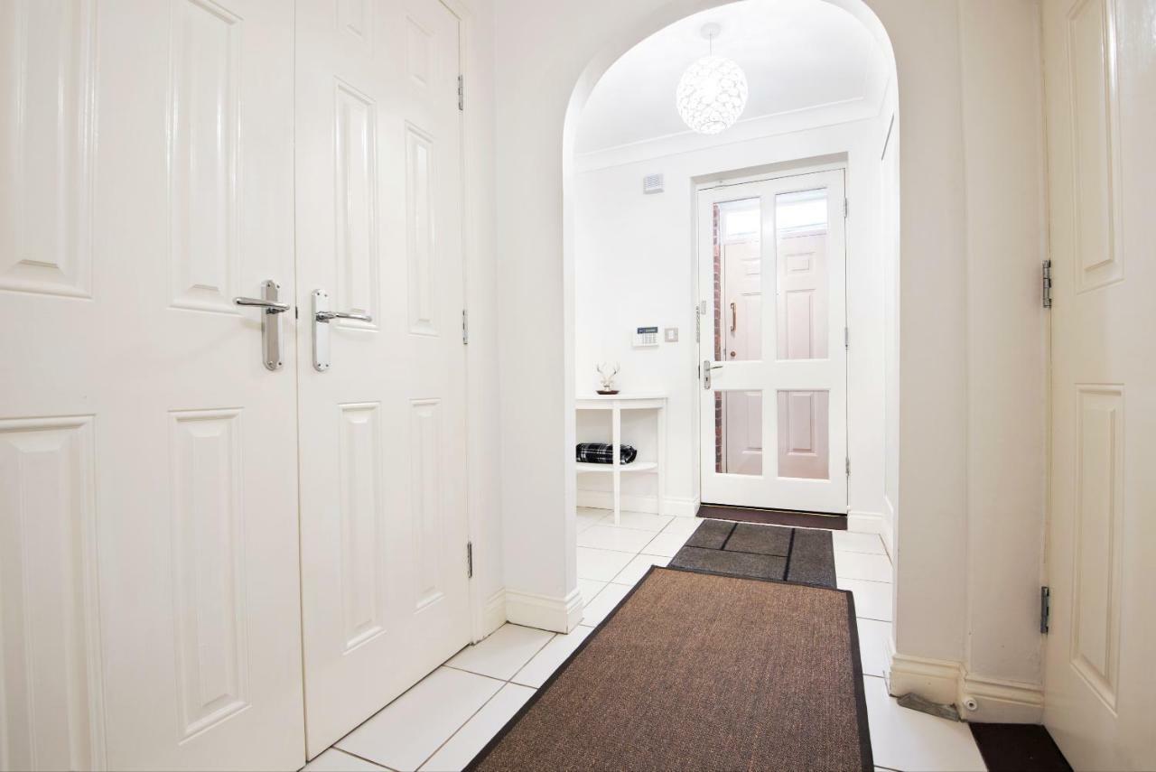 فيلا Dalton Crescent دورهام المظهر الخارجي الصورة